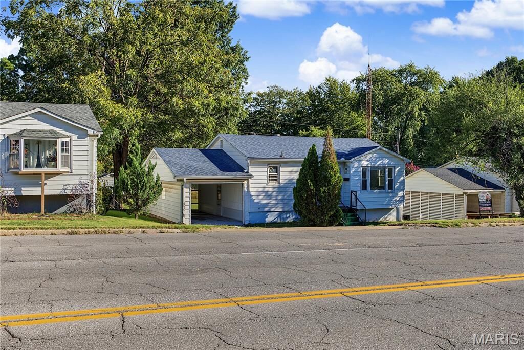 Property Photo:  1612 William Street  MO 63703 