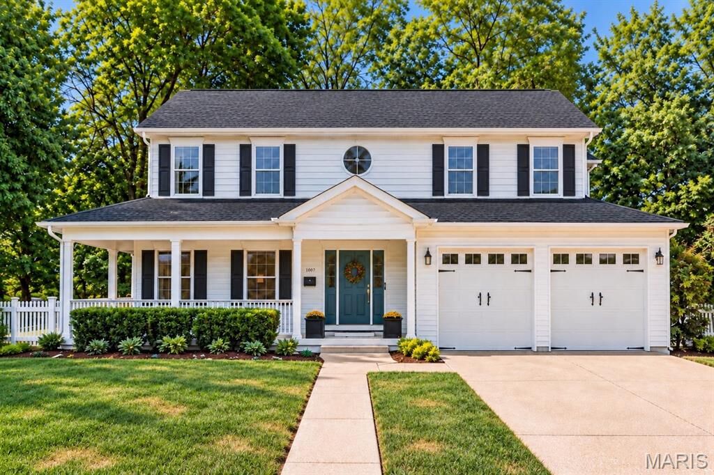 Property Photo:  1007 N Clay Avenue  MO 63122 