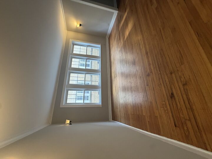 Property Photo: 1621 W Farwell Avenue 3N IL 60626