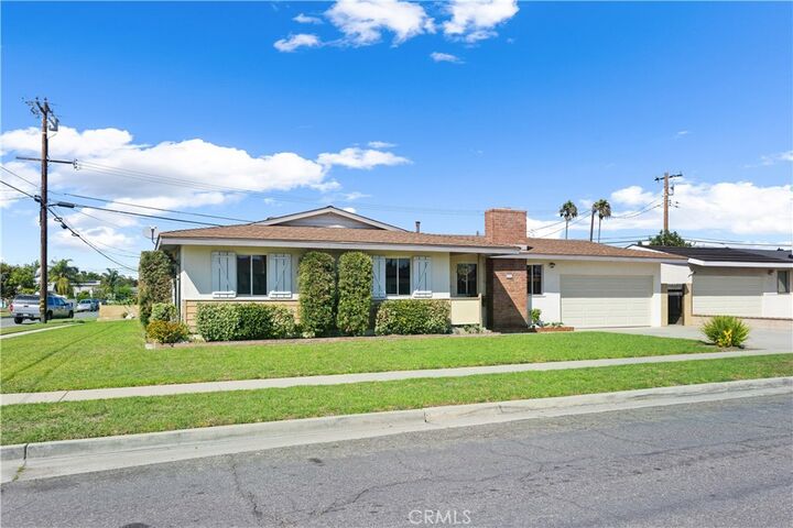 Property Photo: 8805 Stardust Lane CA 92804