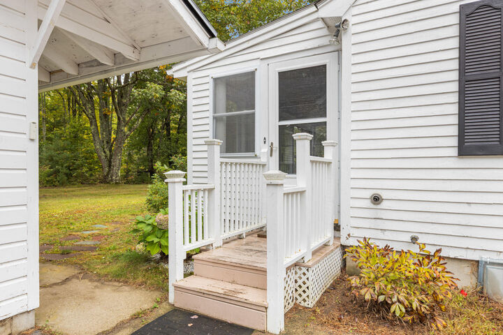 Property Photo: 20 Birch Acres ME 04002