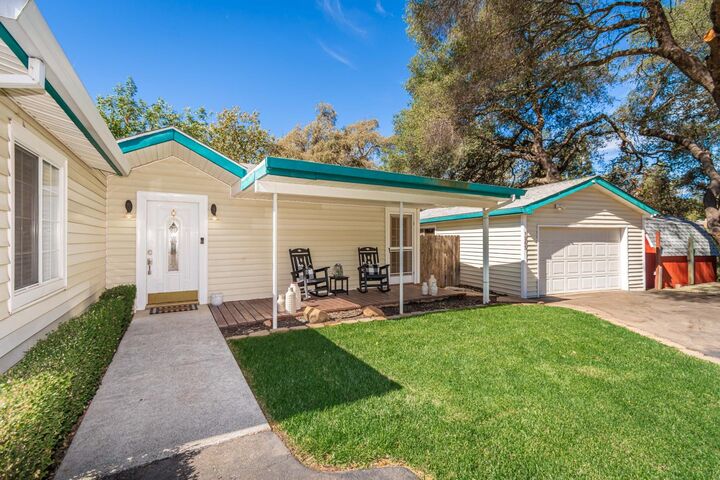 Property Photo:  1265 Merry Knoll Road  CA 95603 