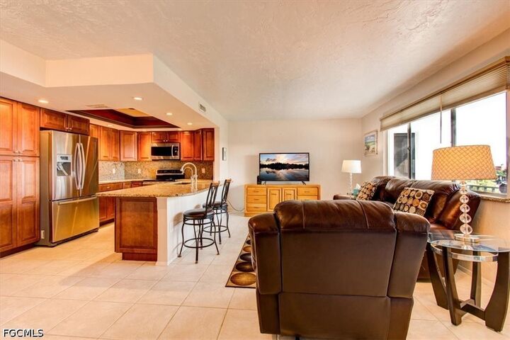 Property Photo: 4906 Victoria Drive 413 FL 33904