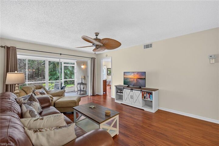 Property Photo:  737 Landover Ct 102  FL 34104 