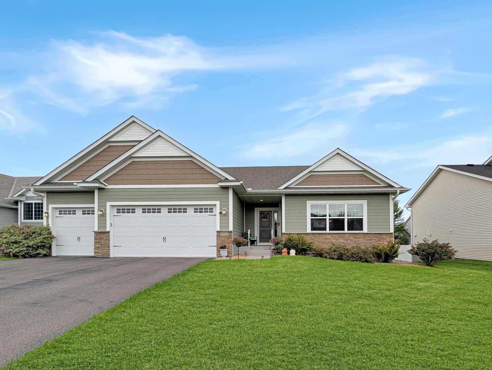 Property Photo:  6966 94th Street S  MN 55016 