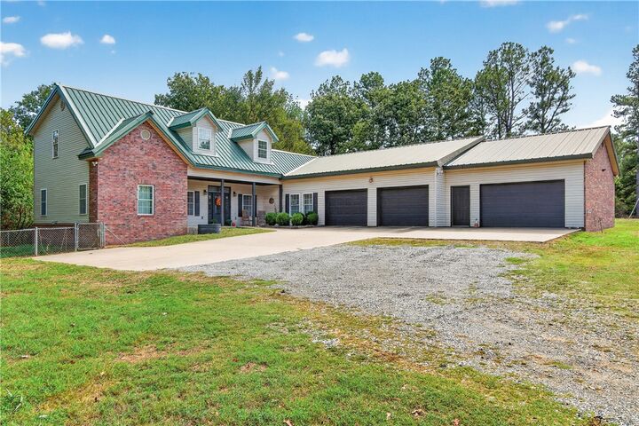 Property Photo: 17722 Old Highway 68 AR 72761