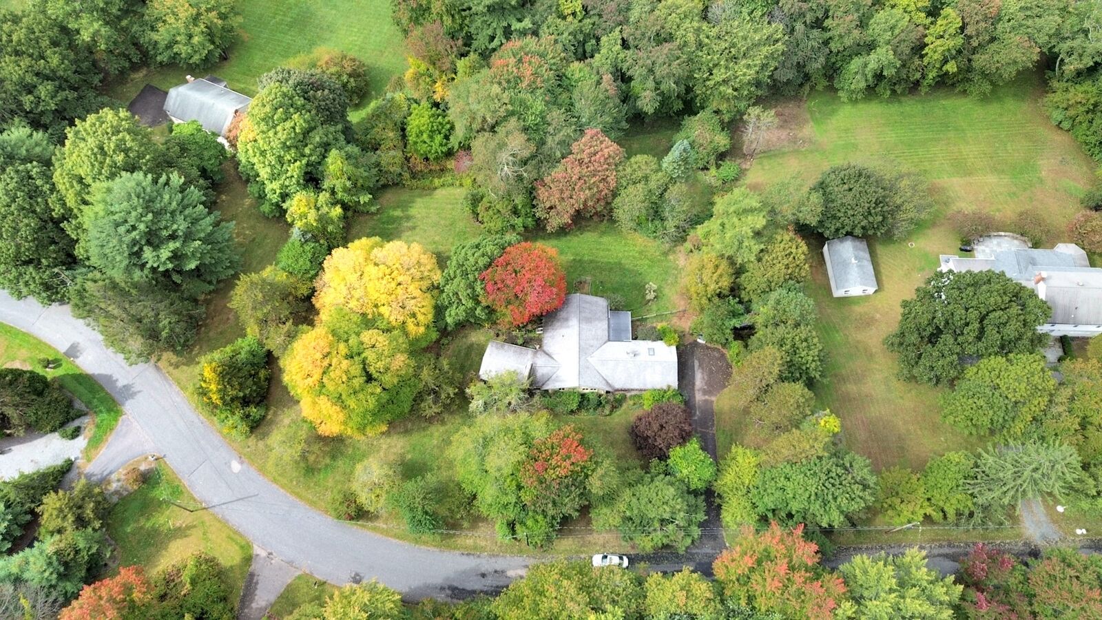 Property Photo:  16 Ward Lane  MA 01770 