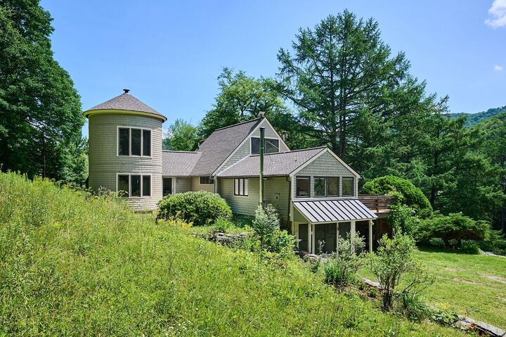 Property Photo: 92 Middle Rd MA 01339