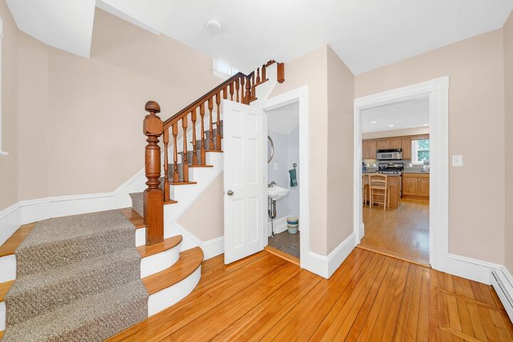 Property Photo: 21 Kernwood Ave MA 01915