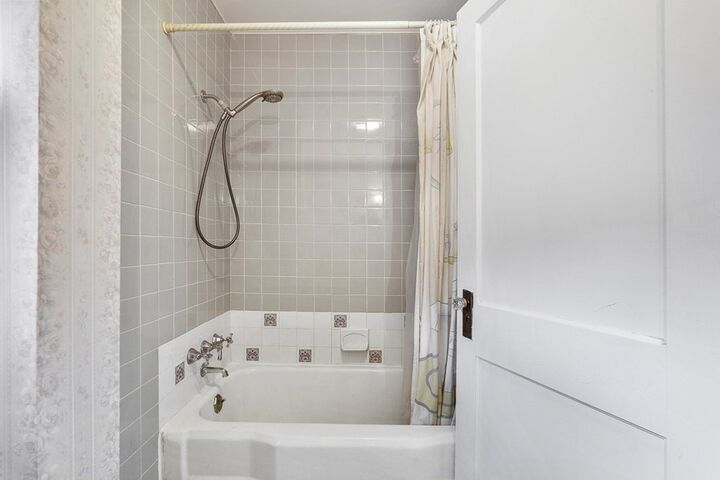 Property Photo:  509 Ashby State Rd  MA 01420 