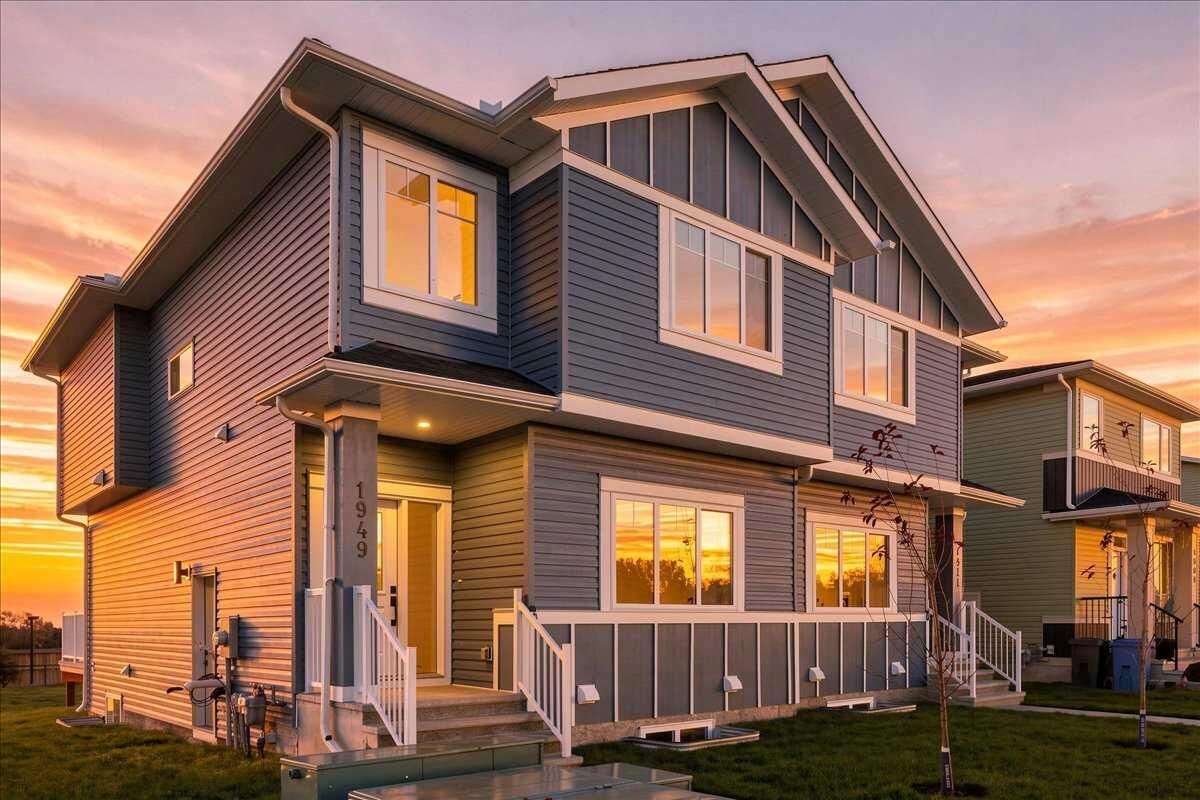 Property Photo:  1949 McCaskill Drive  AB T0M 0S0 