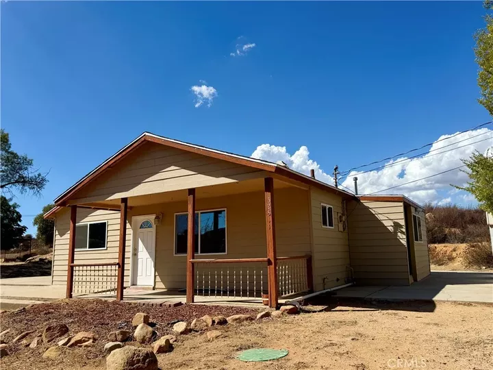 Property Photo: 32811 Cox CA 92584