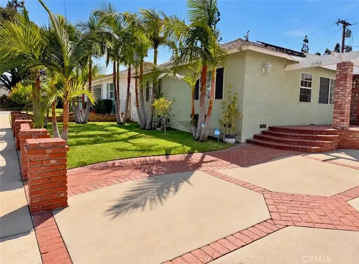 Property Photo:  11742 Terradell Street  CA 90670 