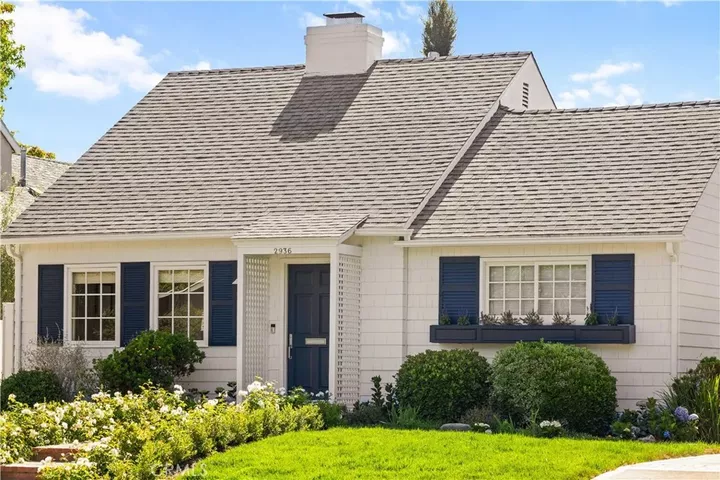 Property Photo:  2936 Castle Heights  CA 90034 