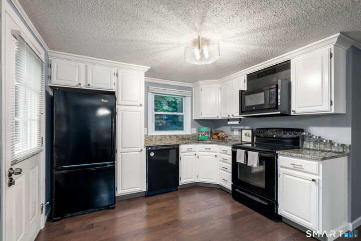 Property Photo:  11 Arthur Avenue  CT 06082 