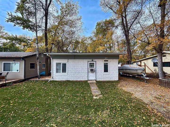 Property Photo:  27 Anderson Drive  SK S0A 1E0 
