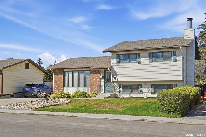 Property Photo:  222 Meilicke Road  SK S7K 6R1 
