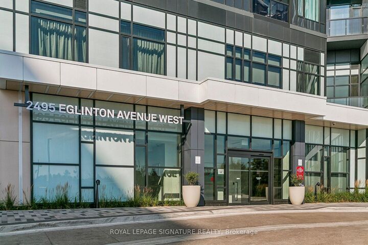 Property Photo:  2495 Eglinton Avenue W 2503  ON L5M 2T2 
