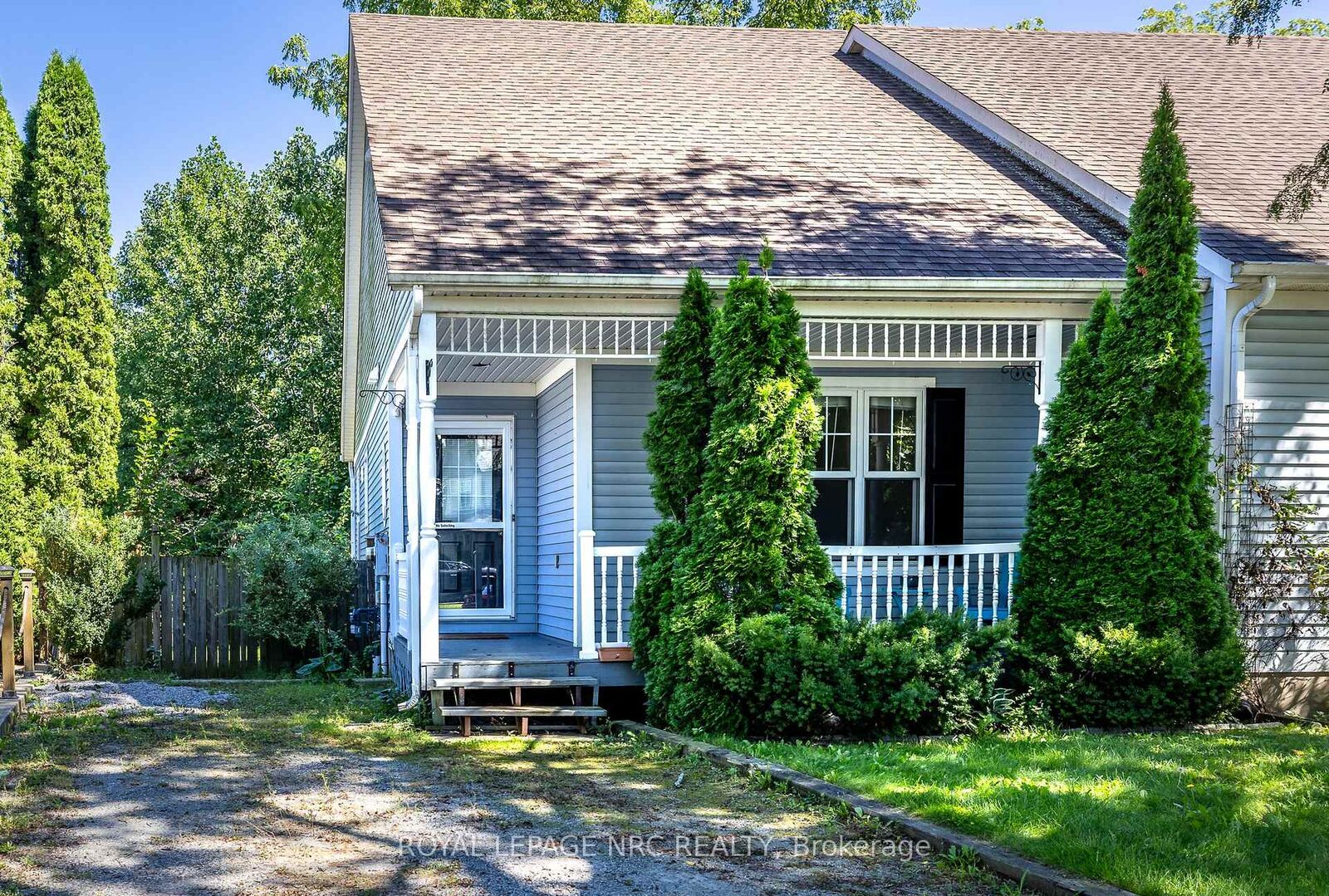 Property Photo:  11 Willver Drive  ON L2M 7Y1 