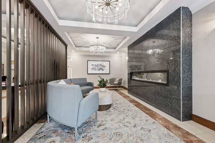 Property Photo: 268 Ridley Boulevard 1217 ON M5M 4N3