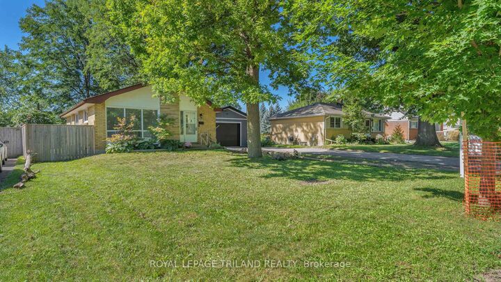 Property Photo: 93 Manitoulin Drive ON N5W 1M5
