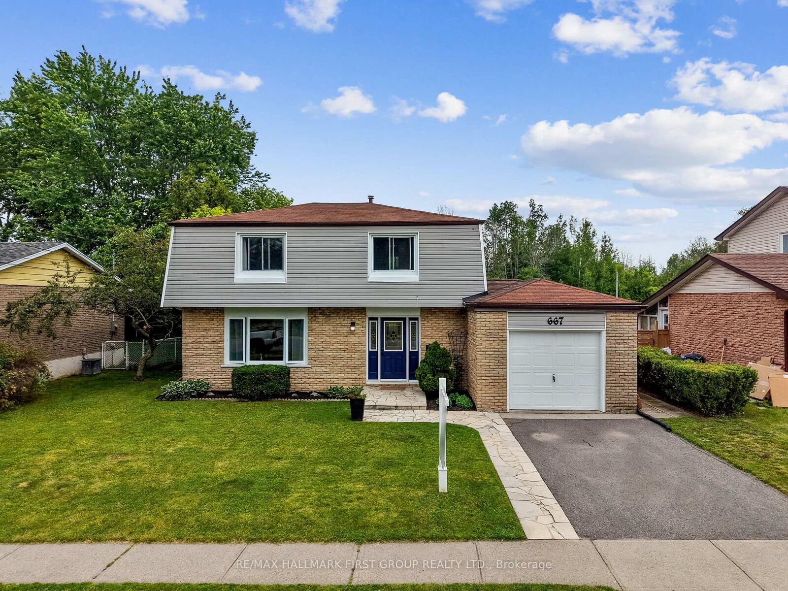 Property Photo:  667 Westwood Drive  ON K9A 4N3 