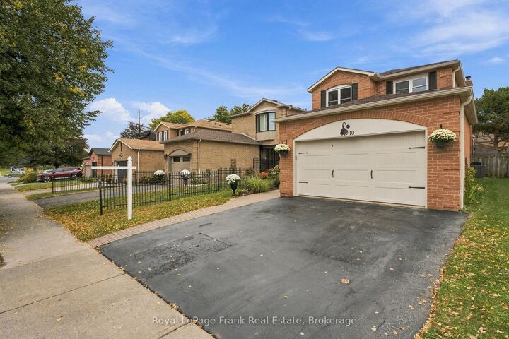 Property Photo:  10 Delaney Drive  ON L1T 2K3 