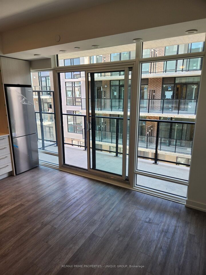 Property Photo:  851 Sheppard Avenue W 16  ON M3H 0E9 