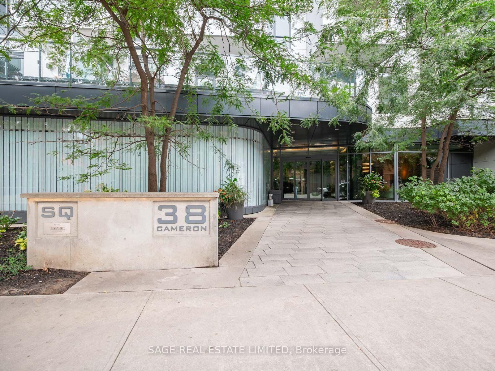 Property Photo:  38 Cameron Street 524  ON M5T 0C3 