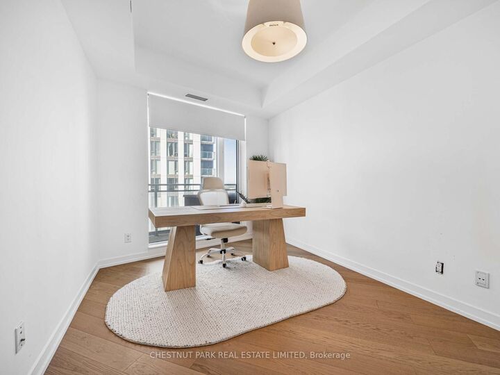 Property Photo: 21 Widmer Street 1811 ON M5V 0B8