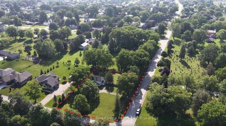 Property Photo:  33 Bayfield Street  ON N0K 1G0 