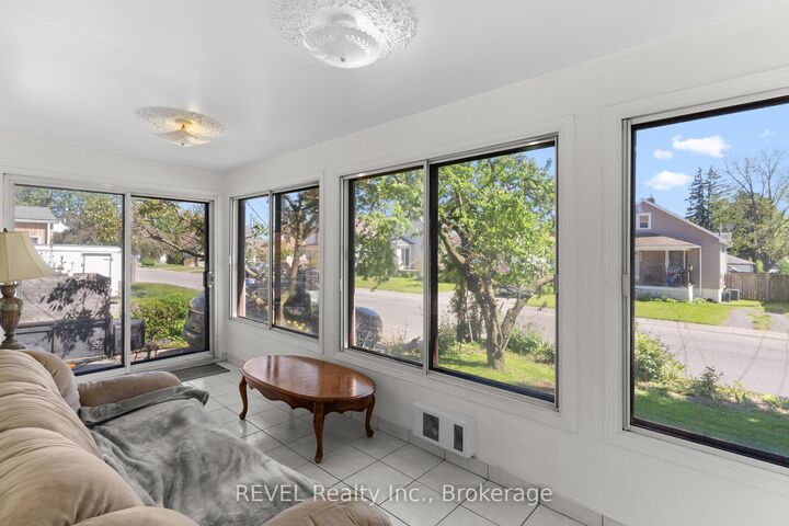 Property Photo:  6401 Taylor Street  ON L2G 2E9 