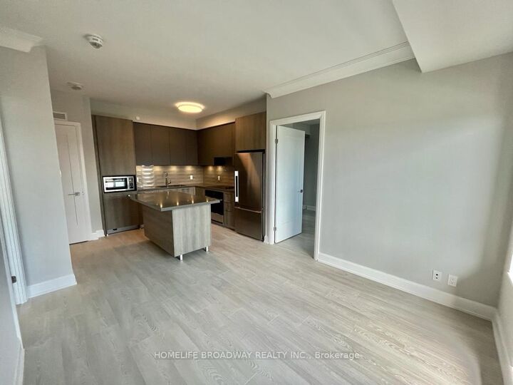 Property Photo:  38 Water Walk Drive 817  ON L3R 6M8 