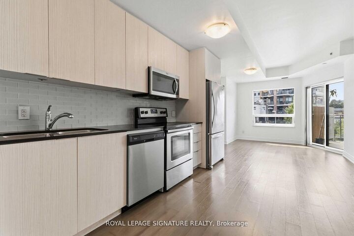 Property Photo:  86 Woodbridge Avenue 233  ON L4L 0E4 