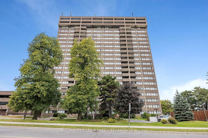 Property Photo: 1285 Cahill Drive 702 ON K1V 9A7