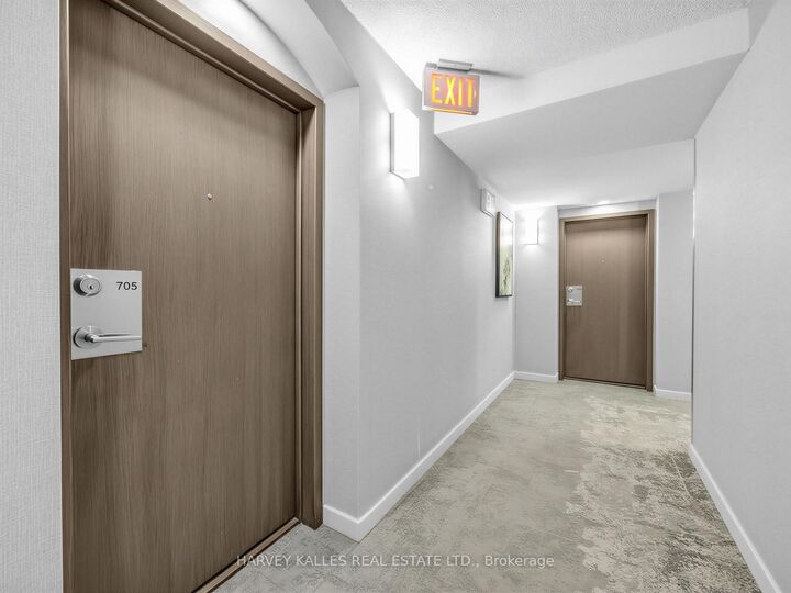 Property Photo:  10 Yonge Street 705  ON M5J 1R4 
