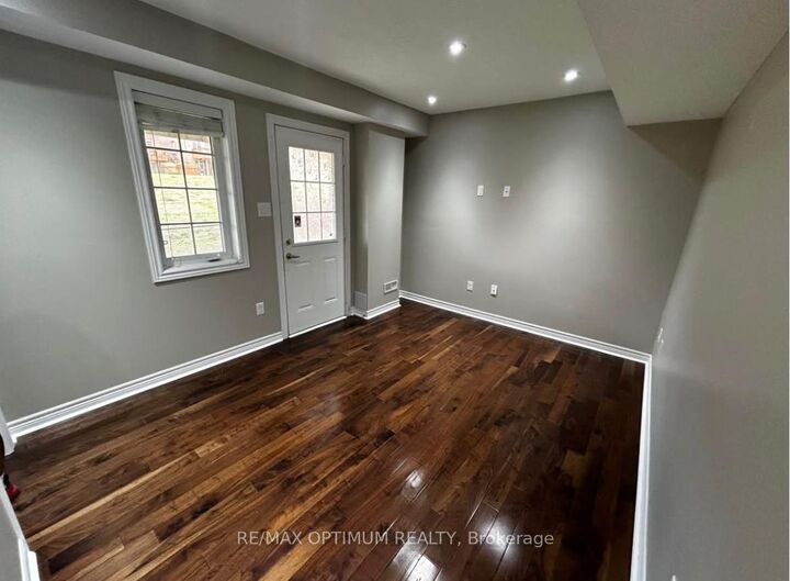 Property Photo:  30 Arizona Drive  ON L6Y 0R6 