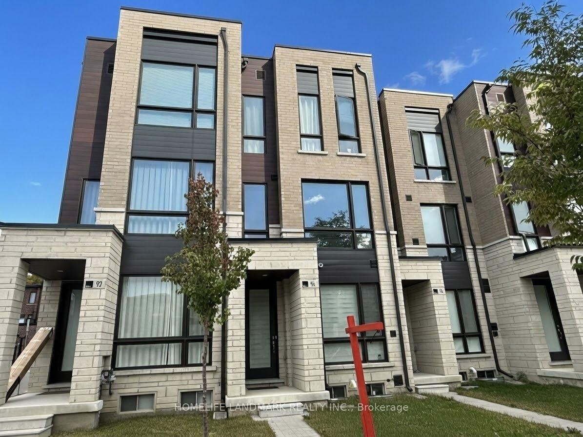 Property Photo:  94 Stauffer Crescent  ON L6B 1R1 