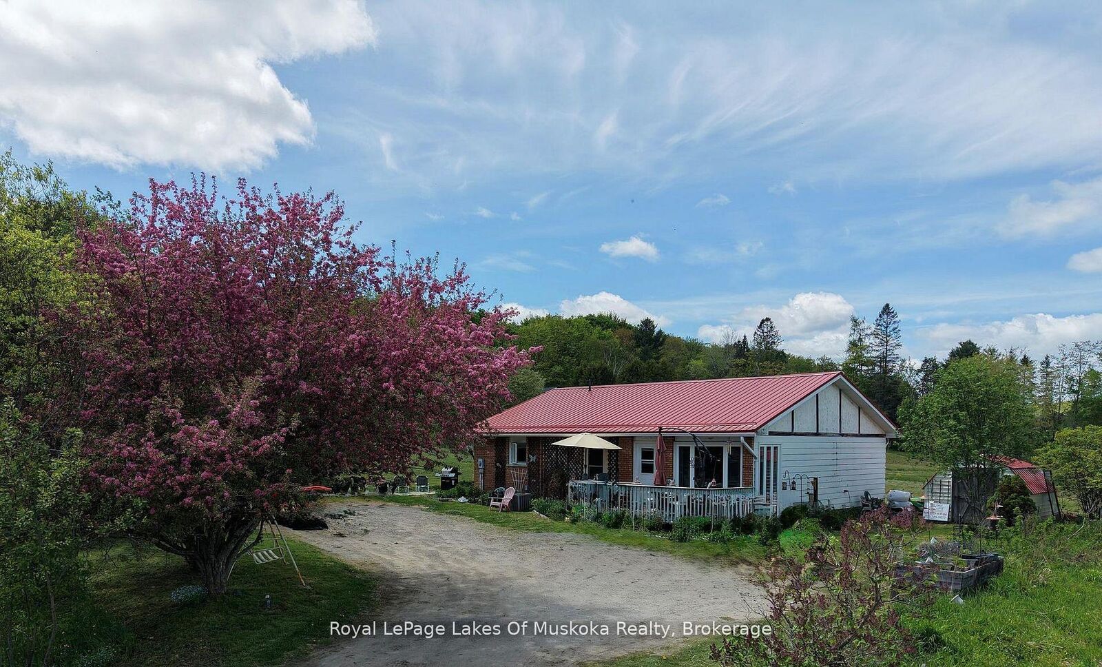 Photo de la propriété:  250 Stephenson Rd 12 West Road W  ON P0B 1M0 
