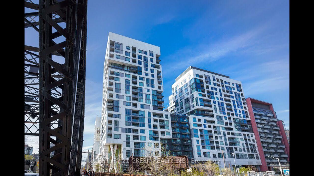 Photo de la propriété:  27 Bathurst Street 715  ON M5V 2P1 