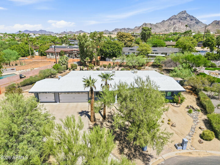 Property Photo:  5822 N 23rd Place  AZ 85016 