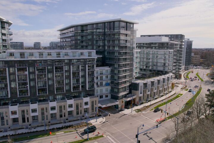 Property Photo:  6500 Minoru Boulevard 1215  BC V6Y 0N2 