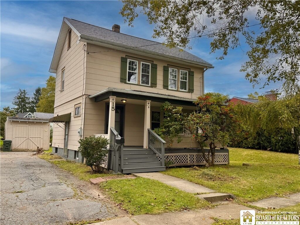 Property Photo:  15 Pennsylvania Avenue  NY 14701 