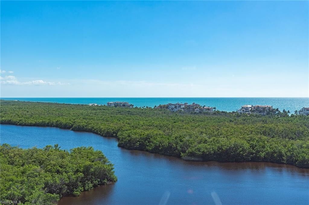 Property Photo:  8990 Bay Colony Dr 1101  FL 34108 