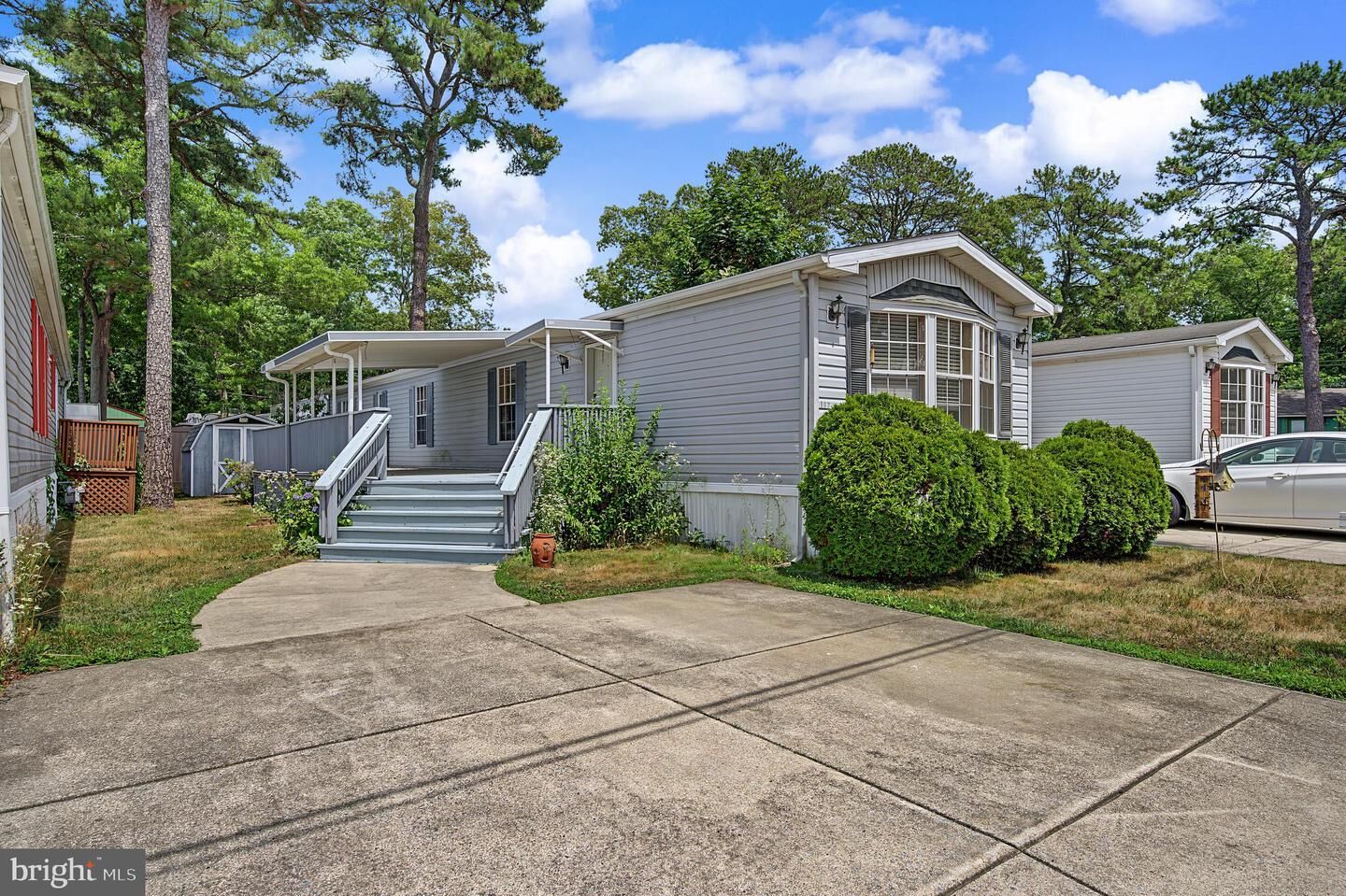 Property Photo: 443 6th Avenue S 103 NJ 08205