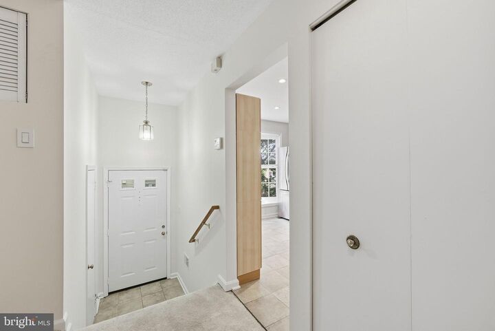 Property Photo:  29 Fendall Avenue  VA 22304 