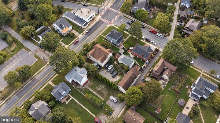 Property Photo:  517 Montgomery Street  MD 20707 