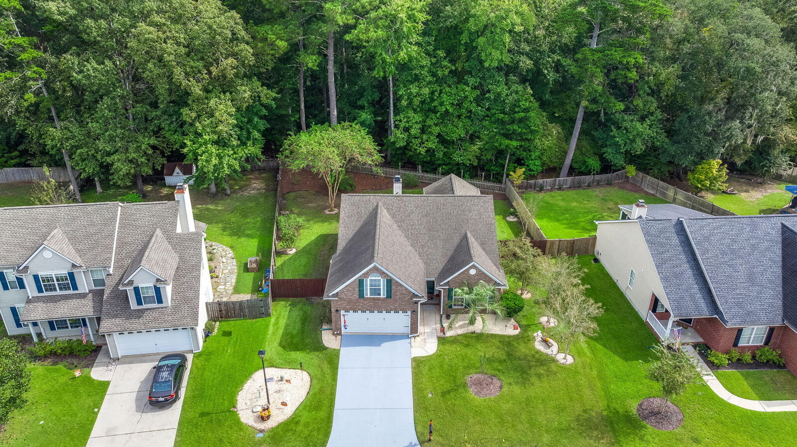 Property Photo:  121 Oakbluff Road  SC 29485 