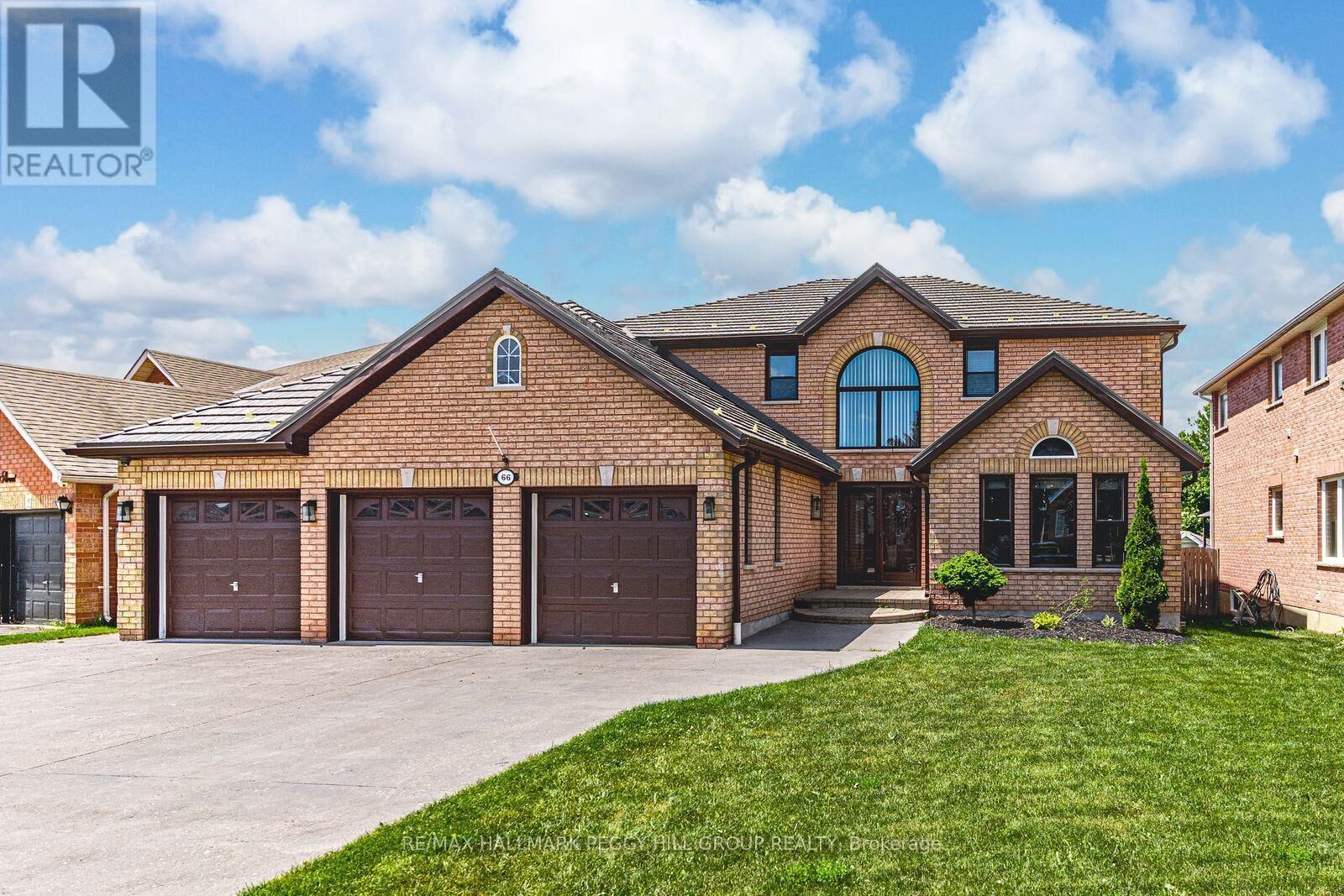 Property Photo: 66 Raquel Street ON L4N 9S8