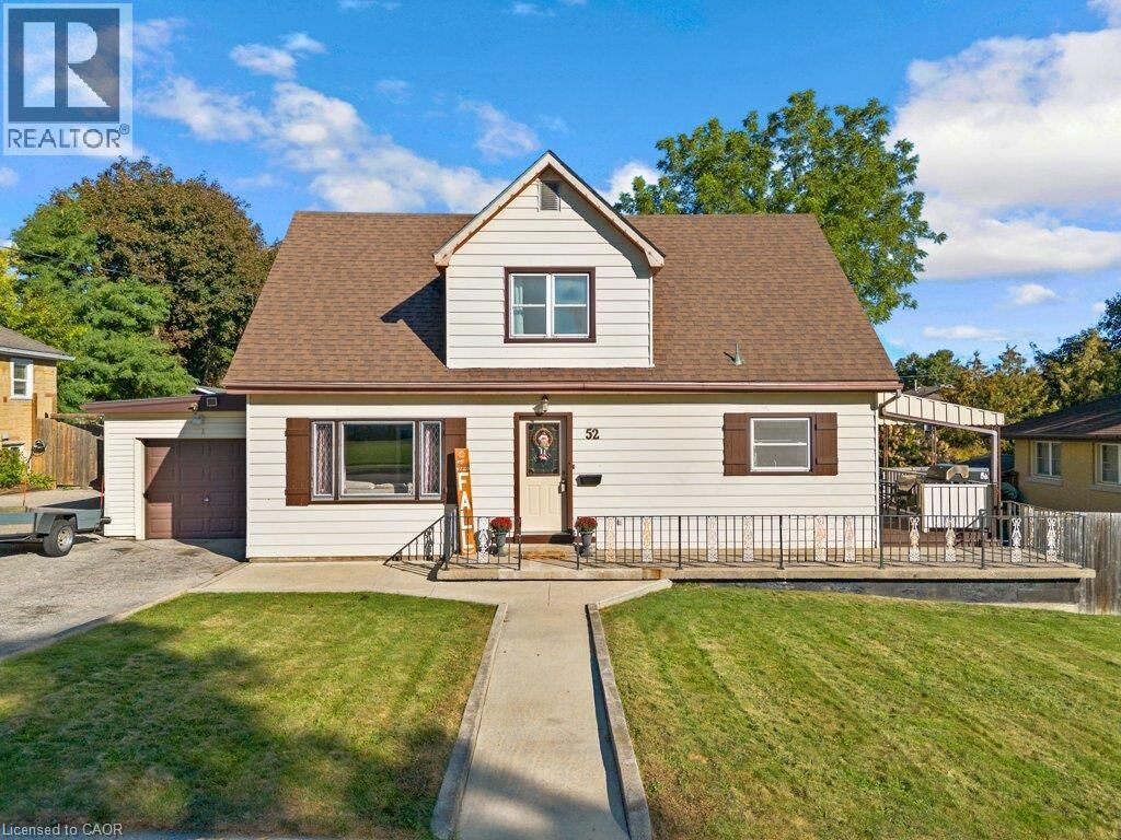Property Photo:  52 Third Avenue  ON N1S 2C6 